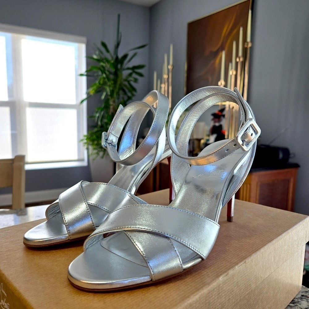 NEW Christian Louboutin Mariza Silver Leather Sandal 85mm Heels Size 37.5